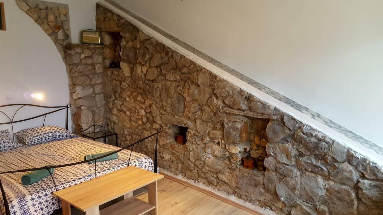 Beach House Bassi Rijeka Exterior photo